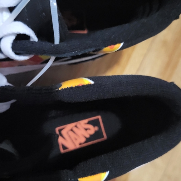 NWOT Vans size 7 youth Filmore Hi high top flame print running shoes - Picture 4 of 8